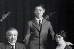 Abiko Family Portrait 1925