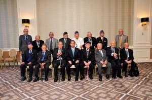 Secretary Eric Shinseki (center) with Nisei veterans at the Congressional Gold Medal Dinner